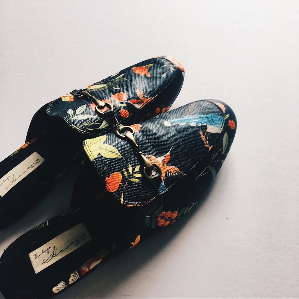 Patterned mules - Picture 2 of 4